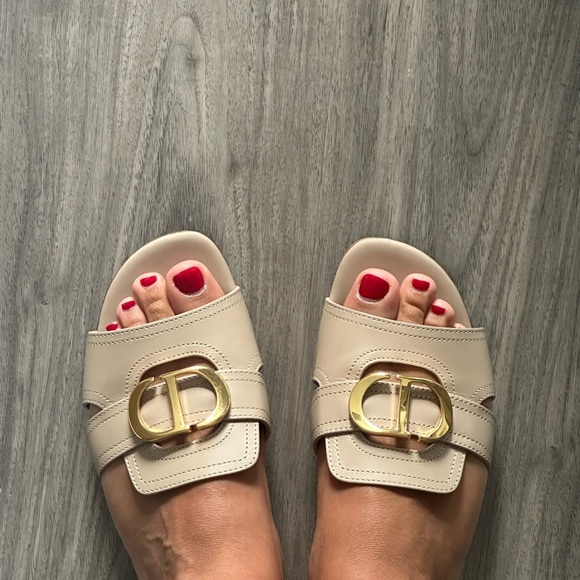 Montaigne Slide Dior - Picture 7 of 8